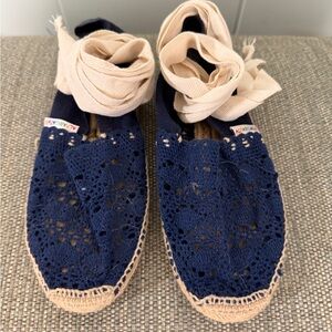 Navy Lace Espadrilles